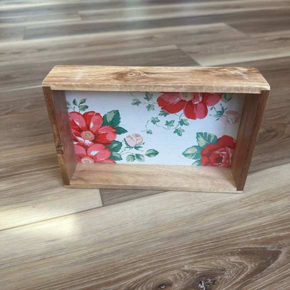 Pioneer Woman Wood Open-Top Kitchen Storage Organizer 9”x 6” - Picture 1 of 4